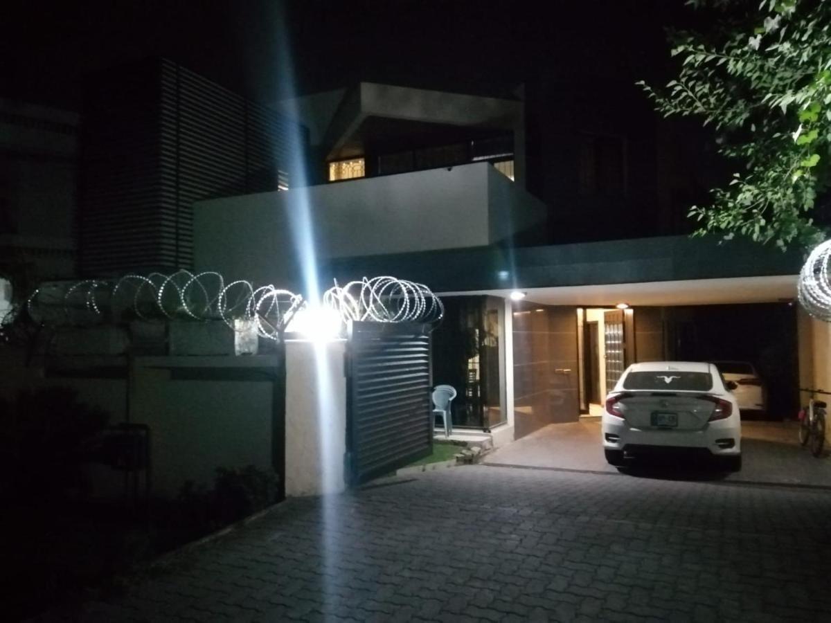 Dream Inn Guest House Islamabad Exterior photo