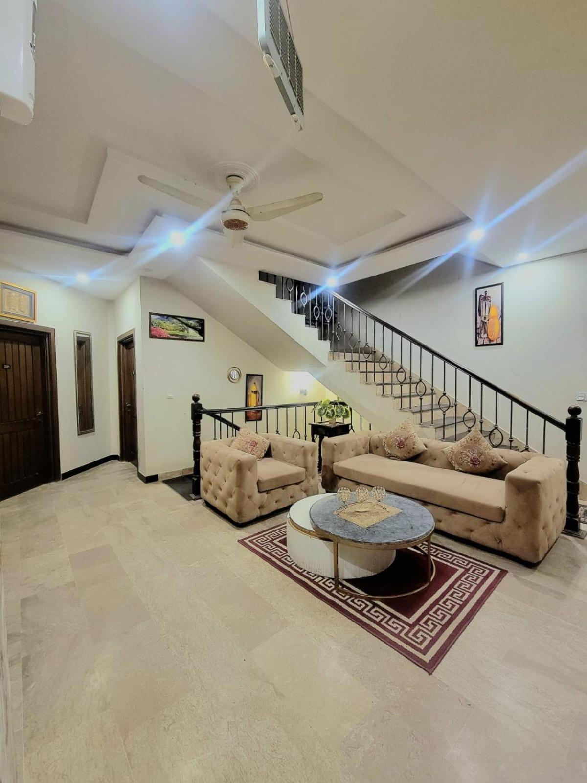 Dream Inn Guest House Islamabad Exterior photo